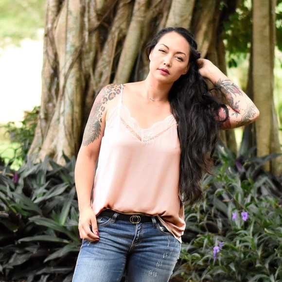 Blush Lace Cami - Picture 4 of 5